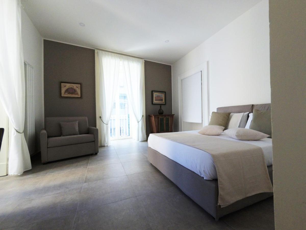 Questo Rinascimento Casa Audrey Napoli Bagian luar foto