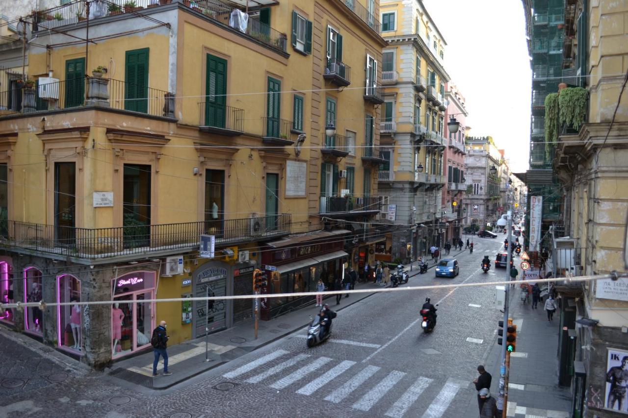 Questo Rinascimento Casa Audrey Napoli Bagian luar foto