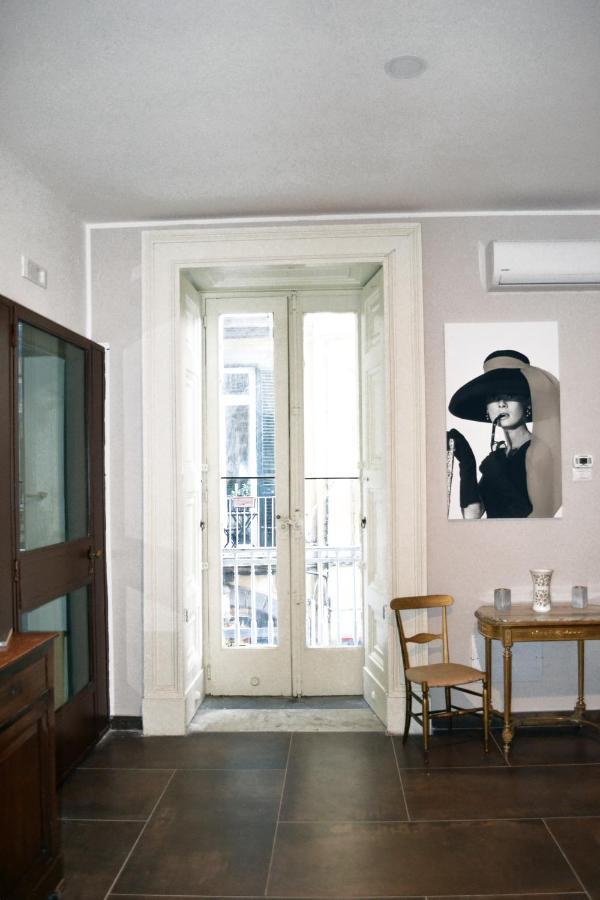 Questo Rinascimento Casa Audrey Napoli Bagian luar foto